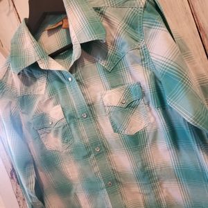 Wrangler women's small turquoise PEARL SNAP top